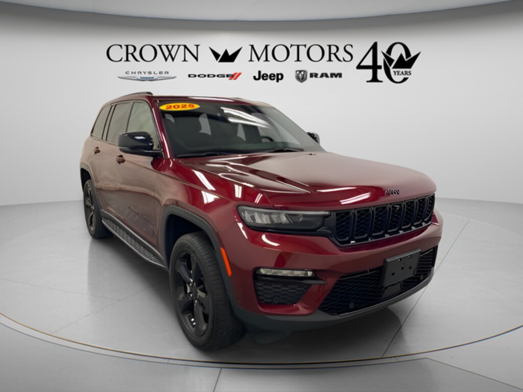 Used 2025 Jeep Grand Cherokee Limited SUV