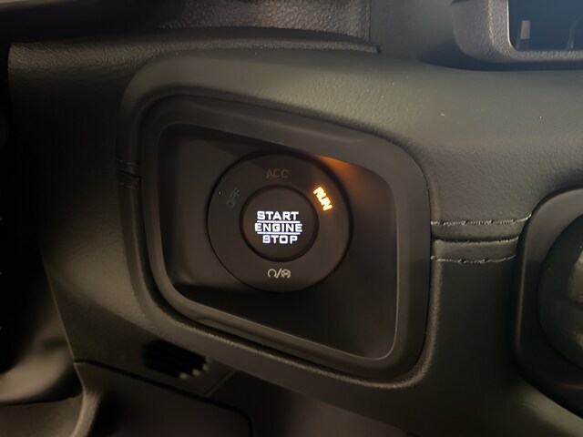 2026 Jeep Wrangler 4-Door Sahara - Photo 15