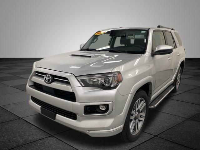 2022 Toyota 4Runner TRD Sport photo 3