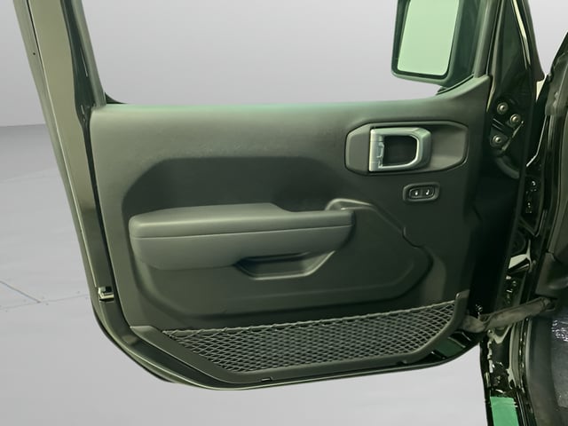 2026 Jeep Wrangler 4-Door Sport - Photo 18