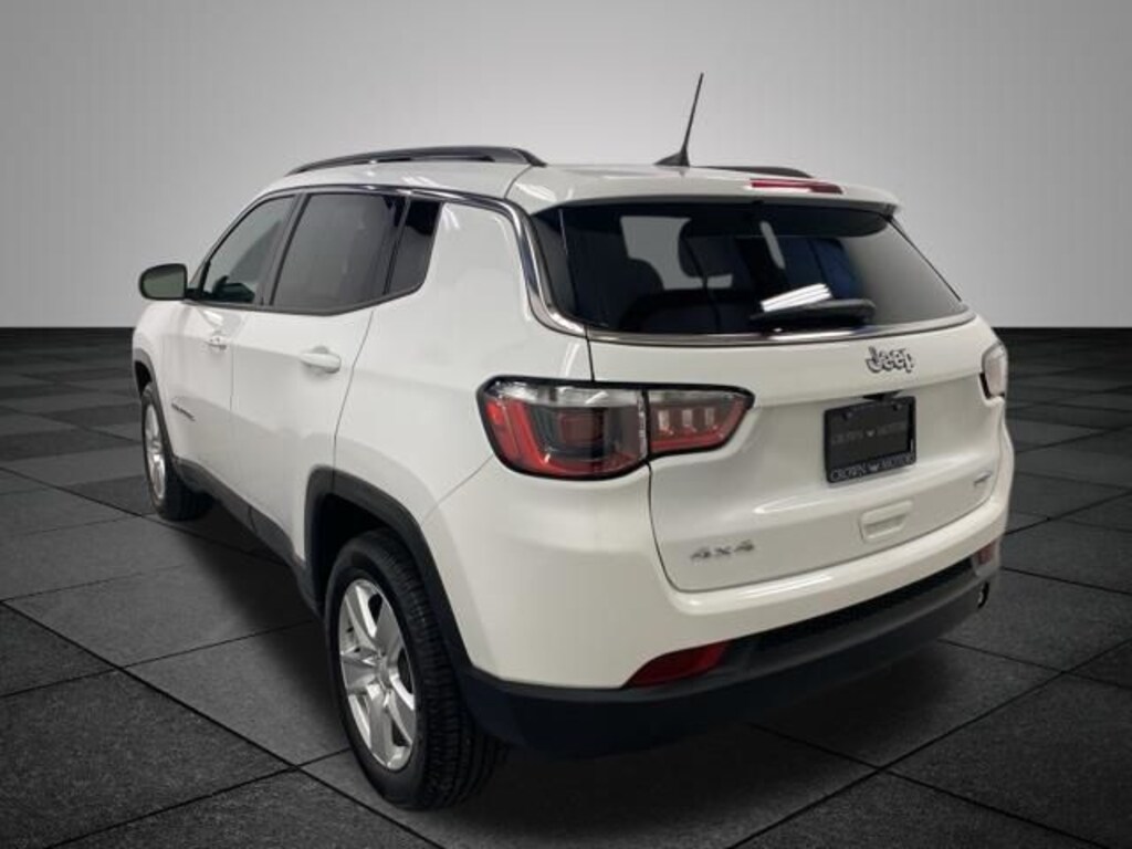 Used 2022 Jeep Compass Latitude SUV