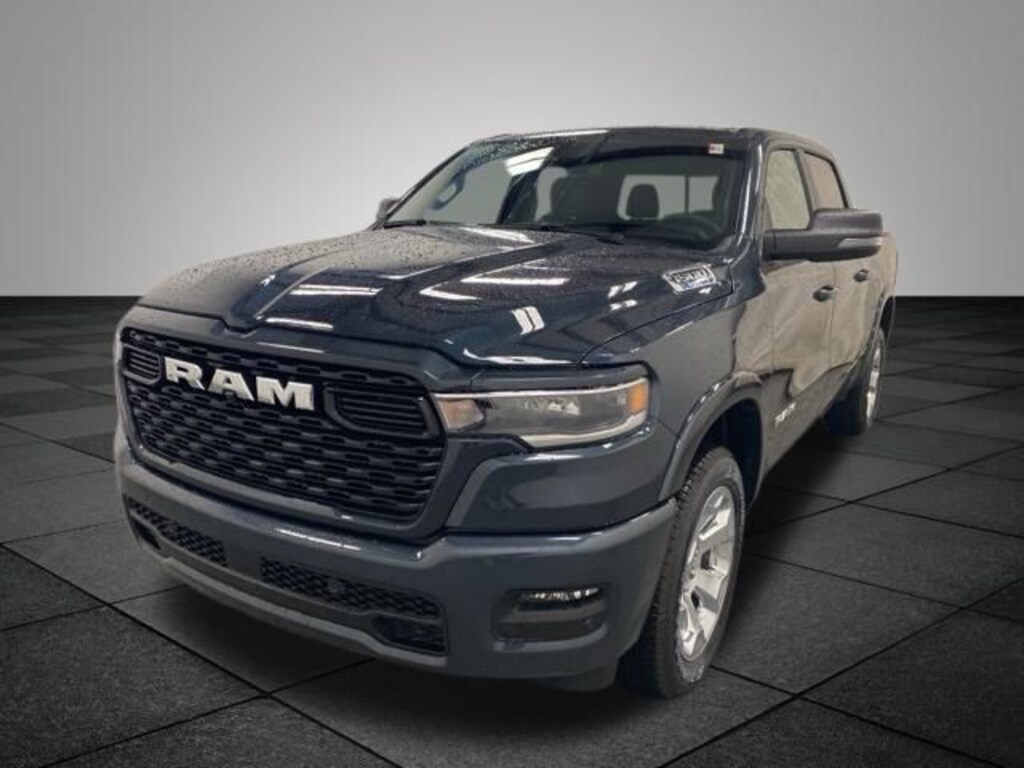 New 2025 Ram 1500 BIG HORN CREW CAB 4X4 5'7 BOX Pickup