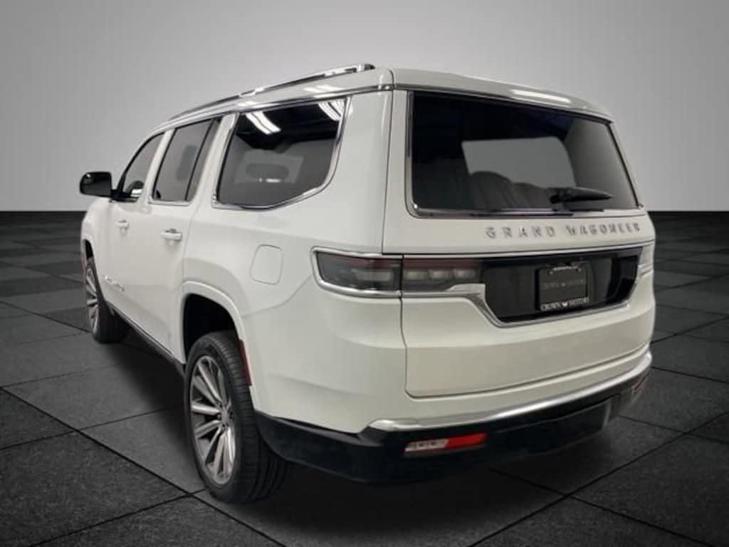 Used 2023 Jeep Grand Wagoneer  SUV