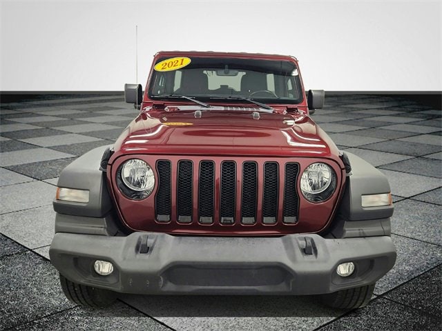 Used 2021 Jeep Wrangler Unlimited Altitude with VIN 1C4HJXDG4MW637296 for sale in Holland, MI