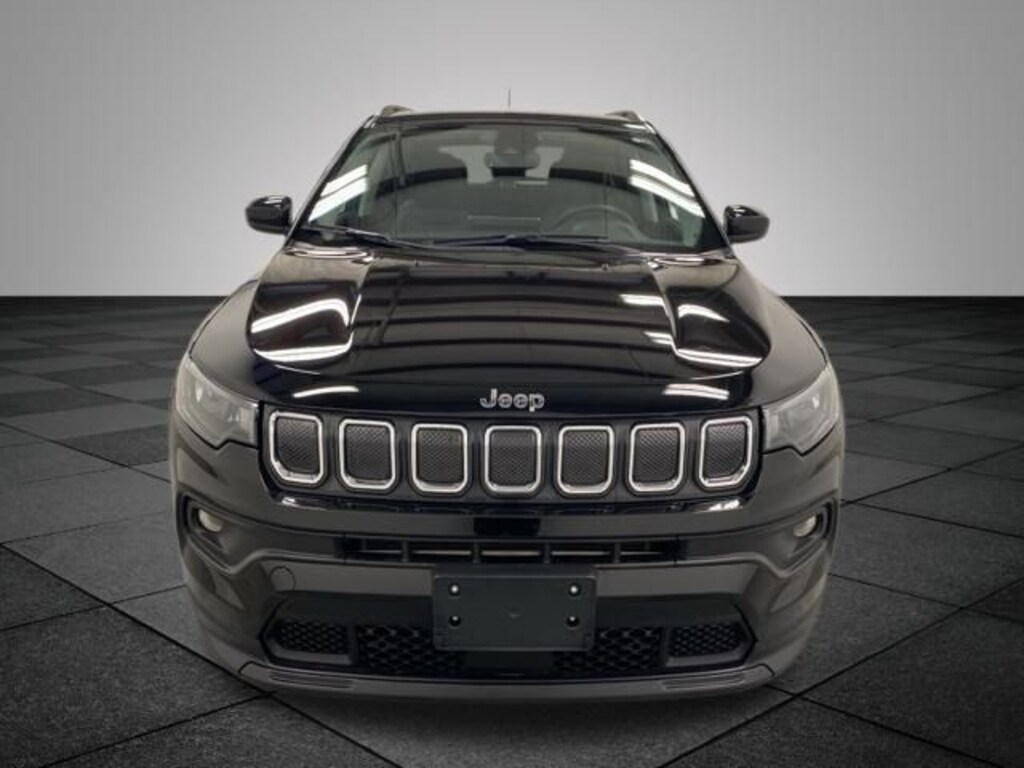 Used 2022 Jeep Compass Latitude SUV