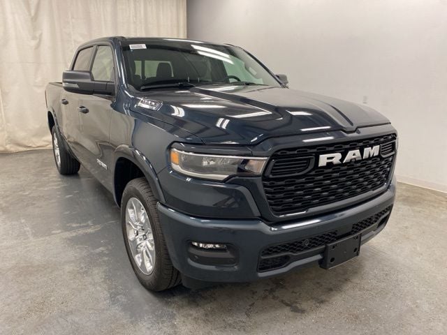 2026 Ram 1500 BIG HORN CREW CAB 4X4 5'7 BOX