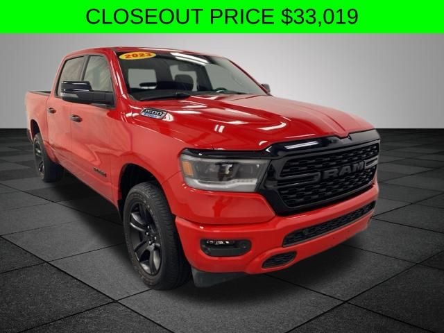 2023 RAM 1500 Big Horn/Lone Star 4x4 Crew Cab 5'7's photo