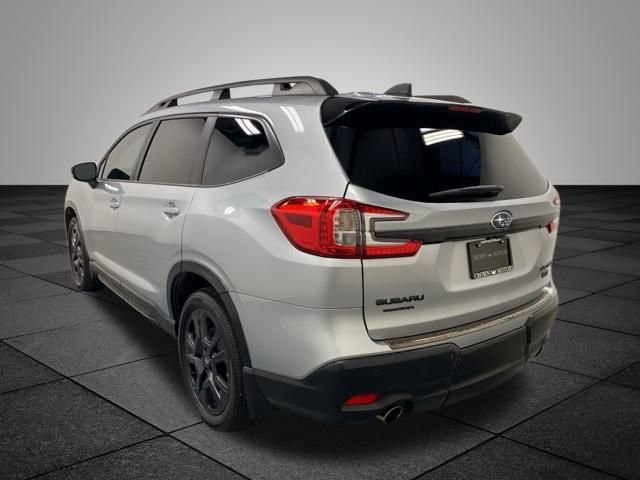 2025 Subaru Ascent Onyx Edition photo 2