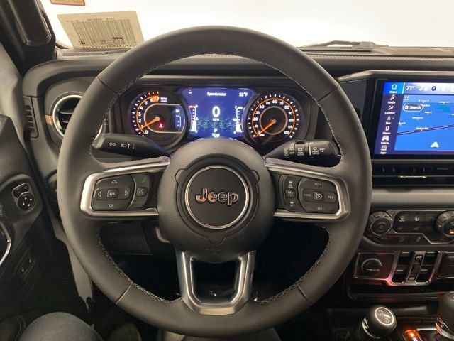 2026 Jeep Wrangler 4-Door Sahara - Photo 15