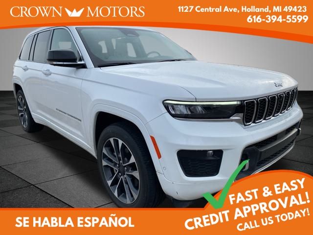 2023 Jeep Grand Cherokee Overland's photo