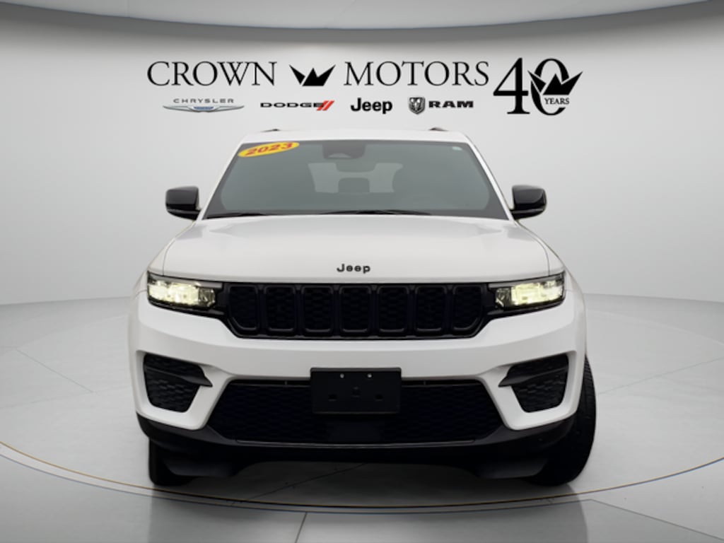 Used 2023 Jeep Grand Cherokee Altitude X SUV