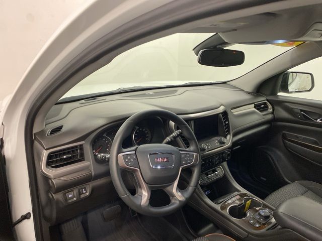 2023 GMC Acadia AT4 - Photo 7