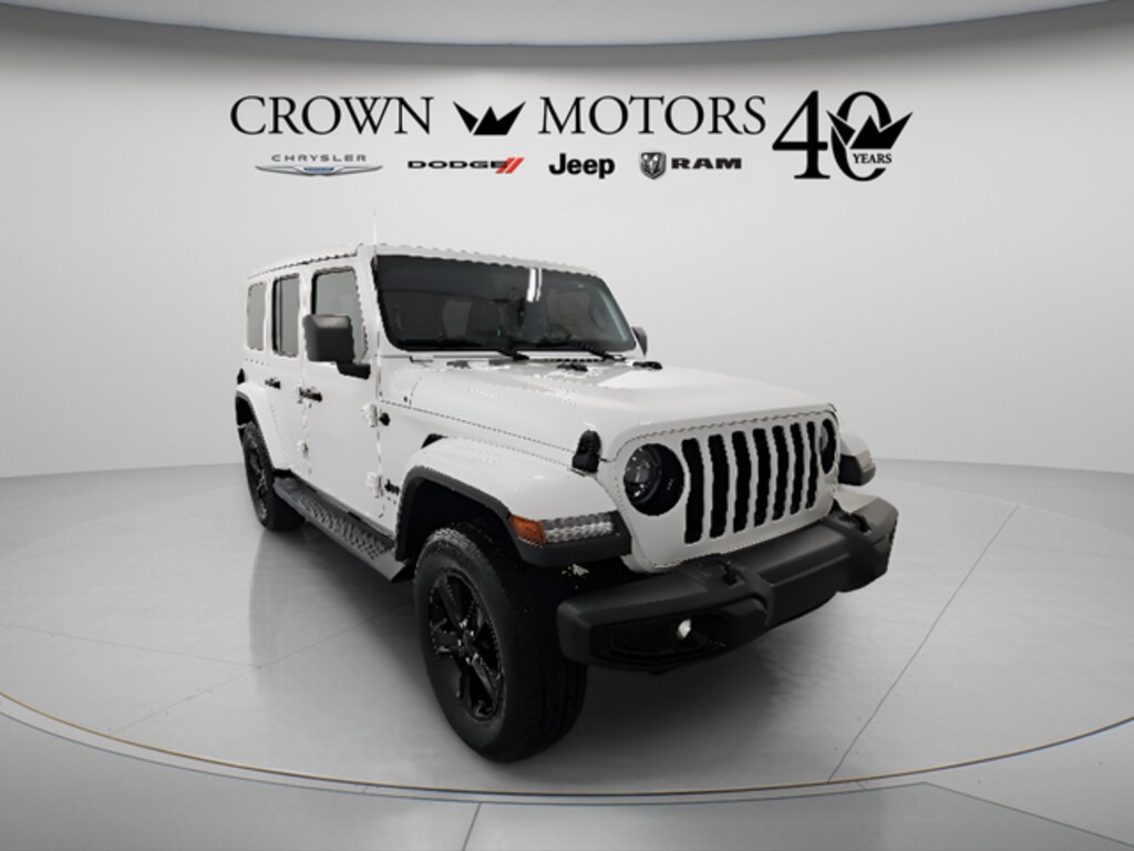 Used 2020 Jeep Wrangler Unlimited Sahara Altitude SUV