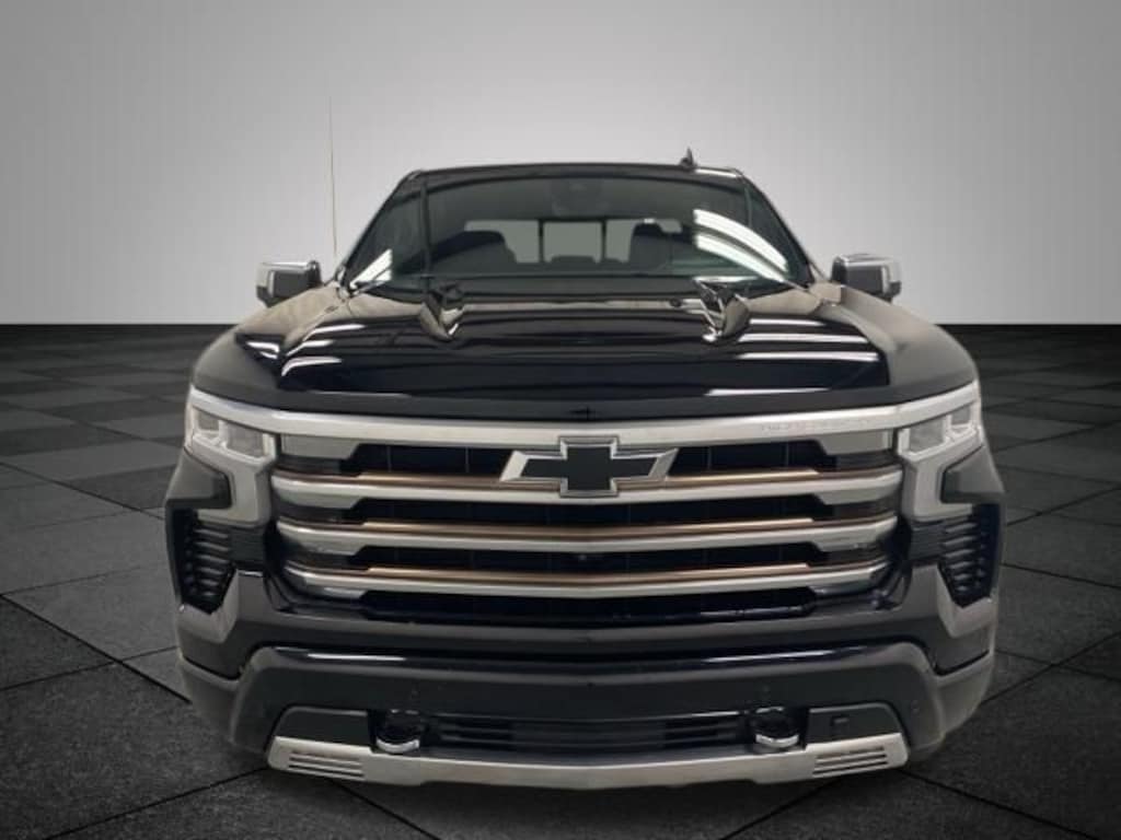 Used 2022 Chevrolet Silverado 1500 High Country Truck Crew Cab