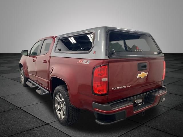 2019 Chevrolet Colorado Z71 photo 2