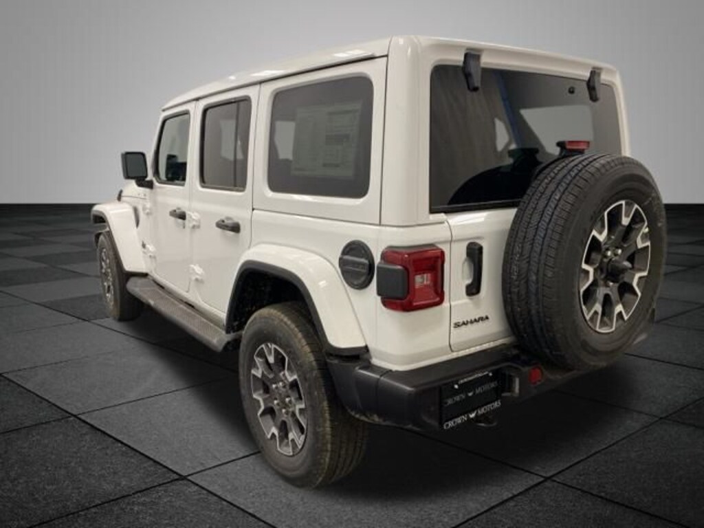 New 2026 Jeep Wrangler 4-DOOR SAHARA Sport Utility