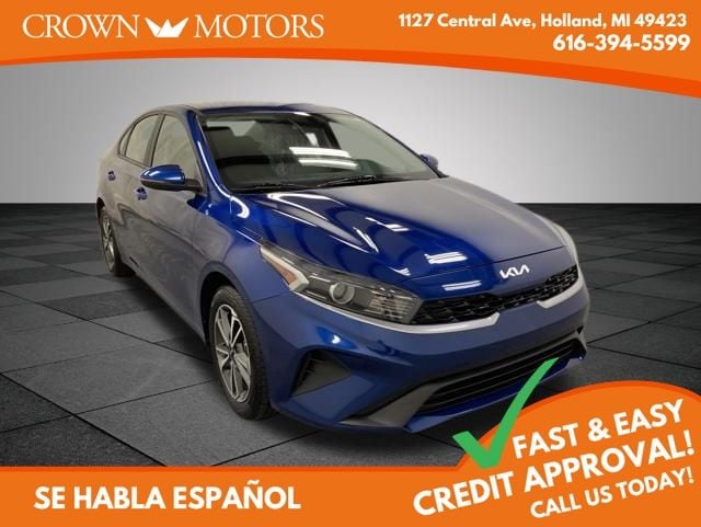 2023 Kia Forte LXS AT's photo
