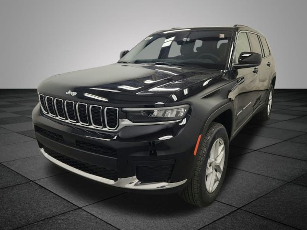 New 2025 Jeep Grand Cherokee L LAREDO X 4X4 Sport Utility