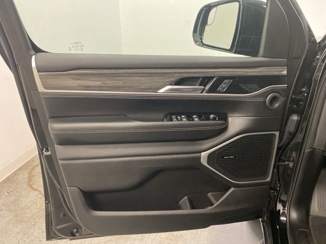 2022 Jeep Wagoneer Series II - Photo 20
