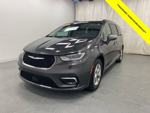 Used 2021 Chrysler Pacifica Hybrid Limited with VIN 2C4RC1S7XMR510480 for sale in Holland, MI