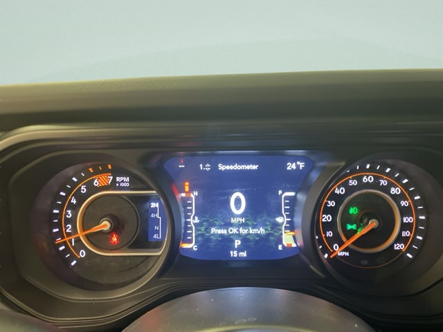 2026 Jeep Wrangler 4-Door Sahara - Photo 9