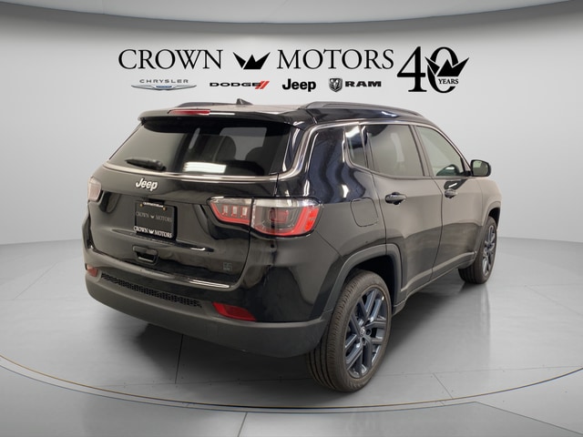 2026 Jeep Compass 85th Anniversary - Photo 14