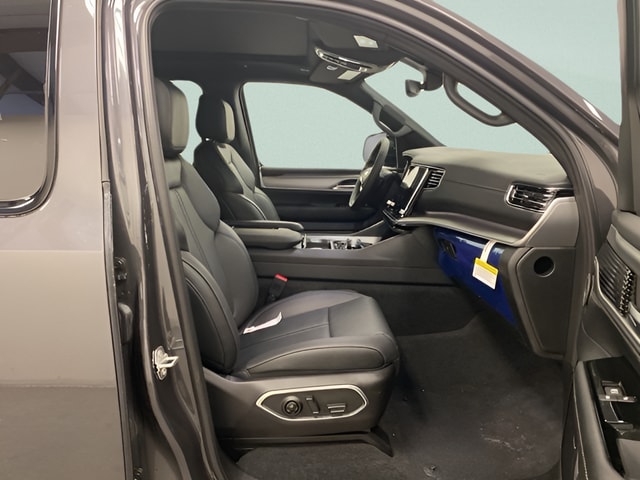 2026 Jeep Grand Wagoneer Limited Altitude - Photo 25