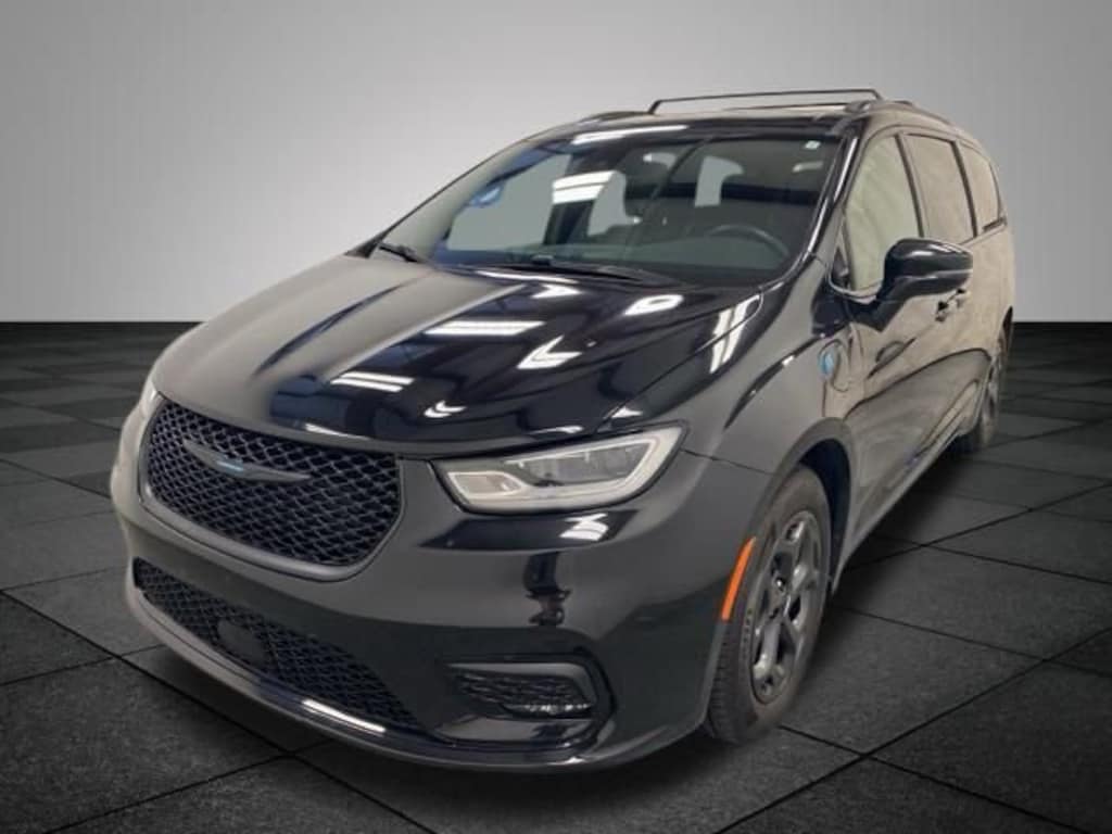 Used 2021 Chrysler Pacifica Hybrid Hybrid Limited Van Passenger Van