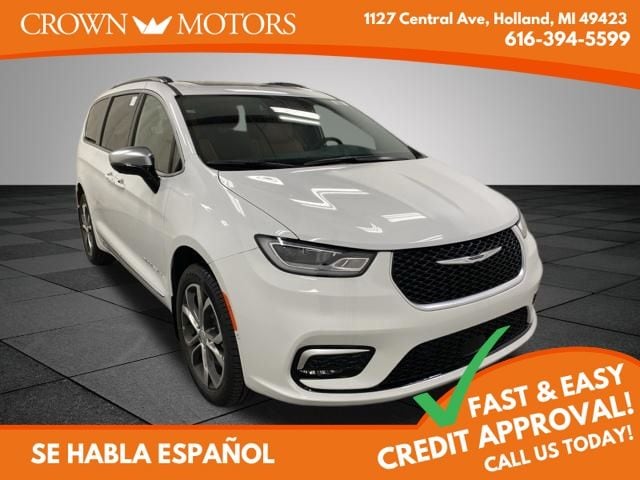 2026 Chrysler Pacifica Pinnacle AWD's photo
