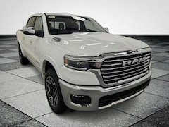 2025 Ram 1500 LARAMIE CREW CAB 4X4 5'7 BOX Pickup