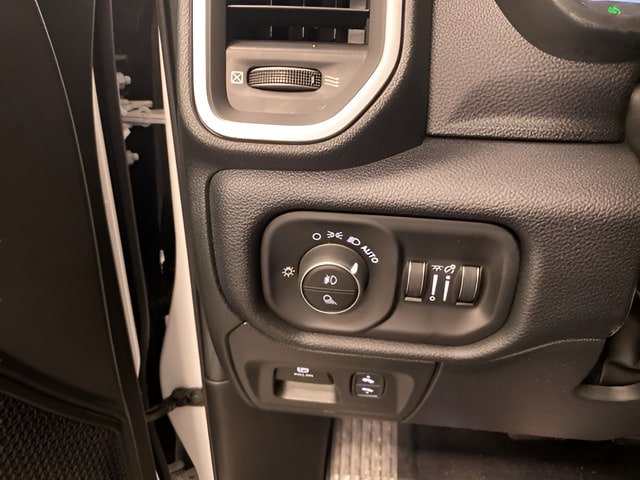 2026 RAM 1500 Big Horn/Lone Star - Photo 17