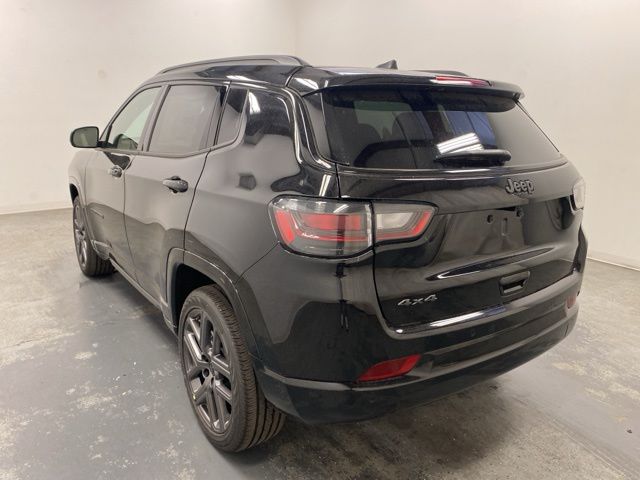 2025 Jeep Compass Limited photo 4