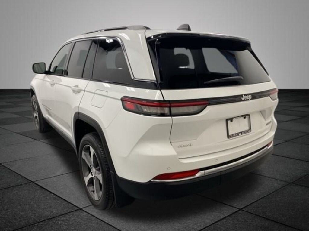 Used 2024 Jeep Grand Cherokee Limited SUV