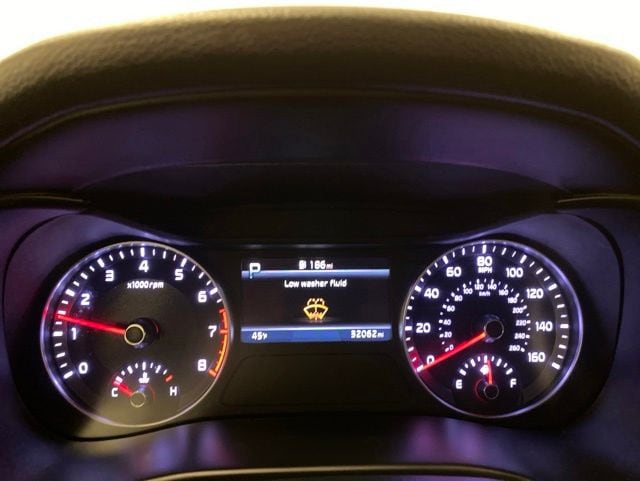 2023 Kia Forte LXS - Photo 10
