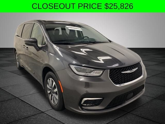 2022 Chrysler Pacifica Hybrid