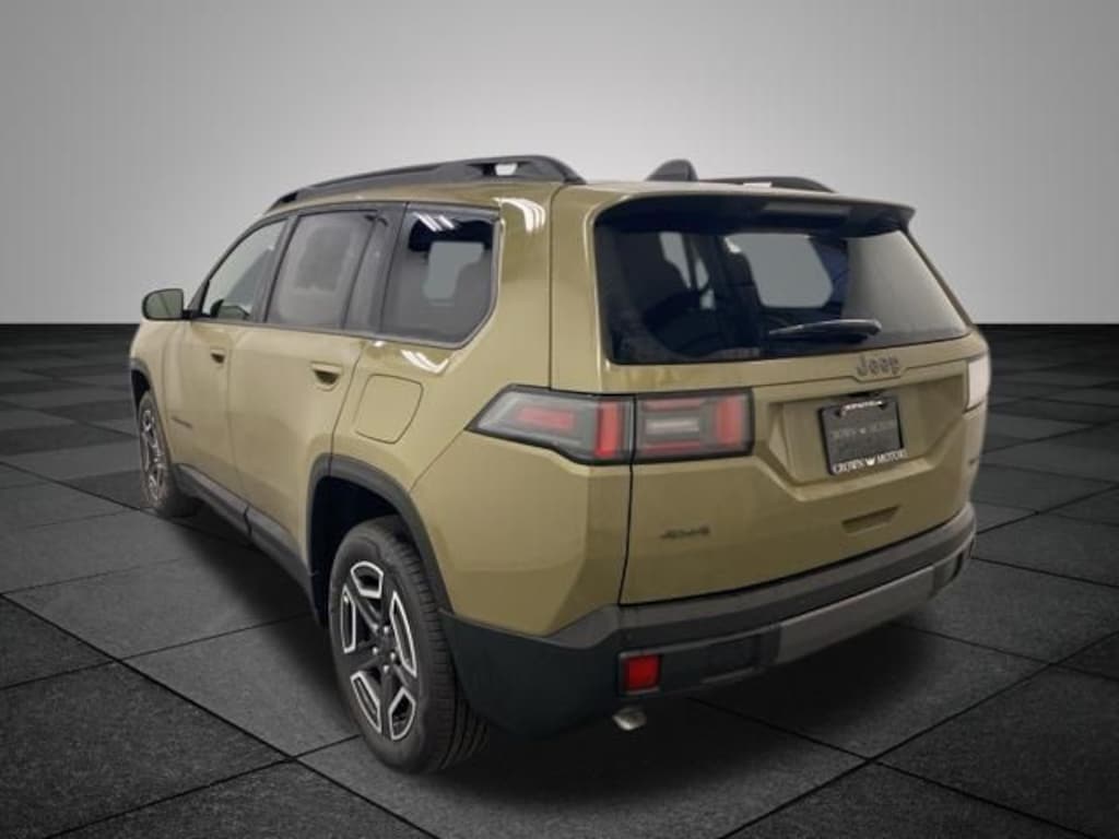 Used 2026 Jeep Cherokee Laredo SUV