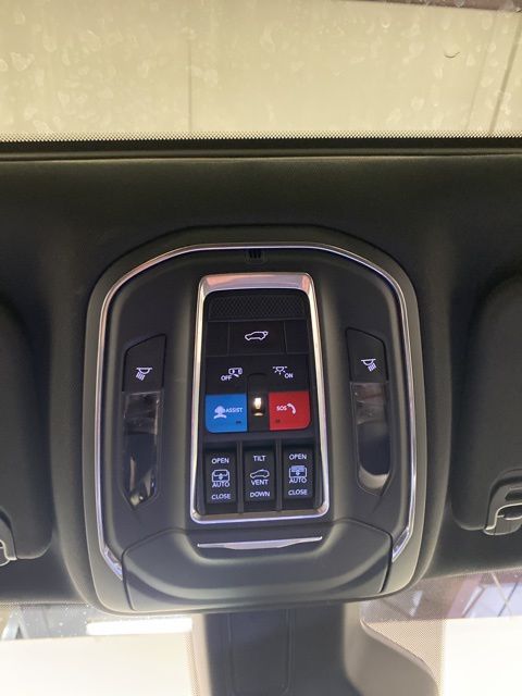 2023 Jeep Wagoneer Series II - Photo 15