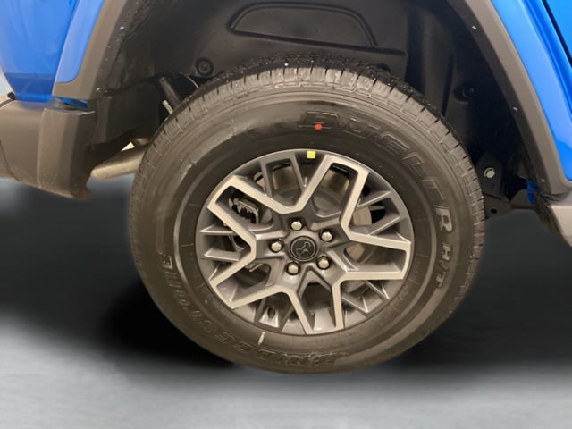 2026 Jeep Wrangler 4-Door Sahara - Photo 31