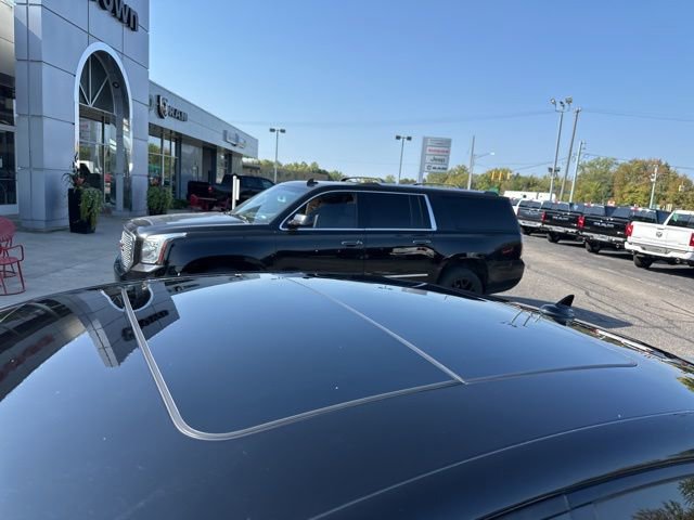 2015 Chrysler 200 S photo 3