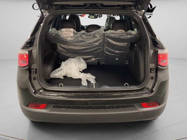 2026 Jeep Compass 85th Anniversary - Photo 30