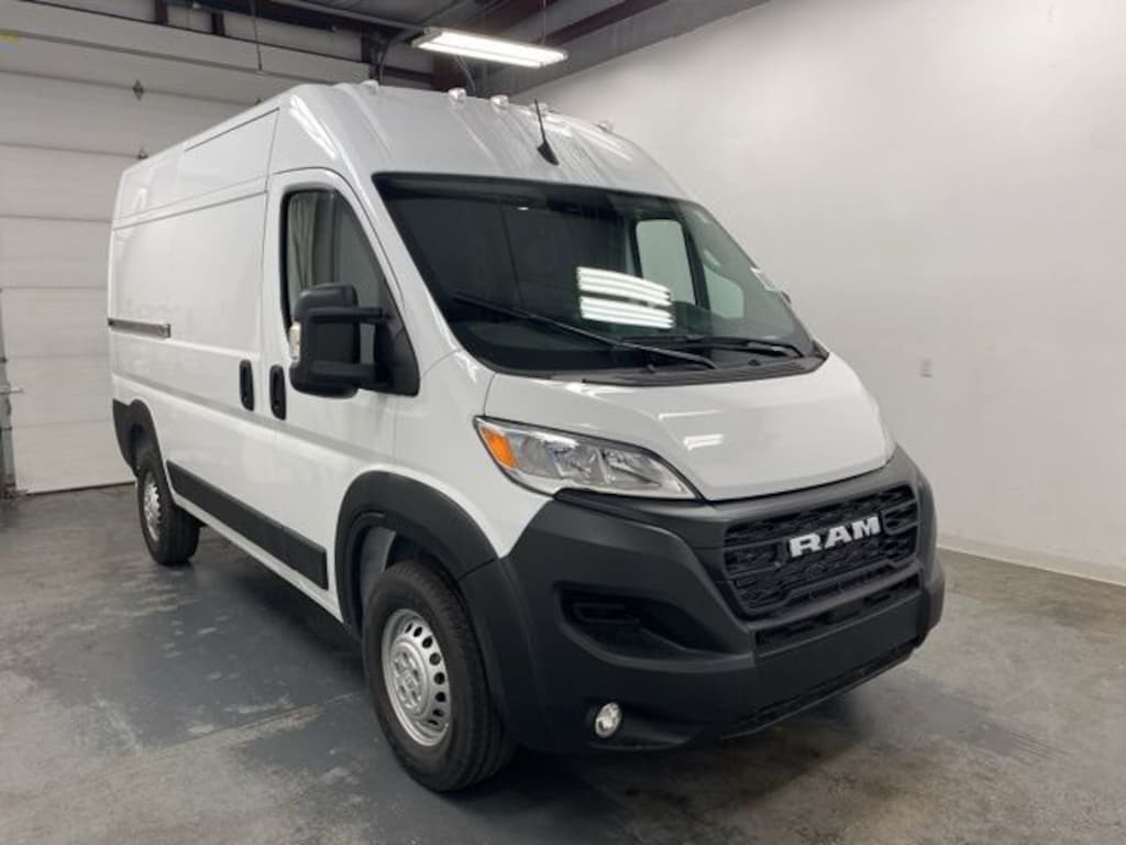 New 2026 Ram ProMaster PROMASTER 1500 TRADESMAN CARGO VAN HIGH ROOF 136' Cargo Van