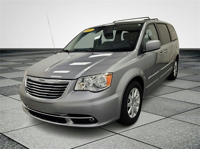 Used 2013 Chrysler Town & Country Touring with VIN 2C4RC1BG6DR652874 for sale in Holland, MI