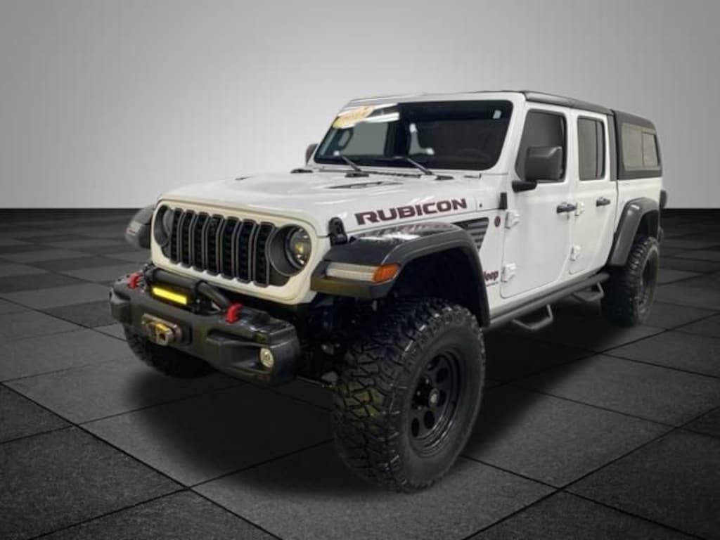 Used 2024 Jeep Gladiator Rubicon Truck Crew Cab