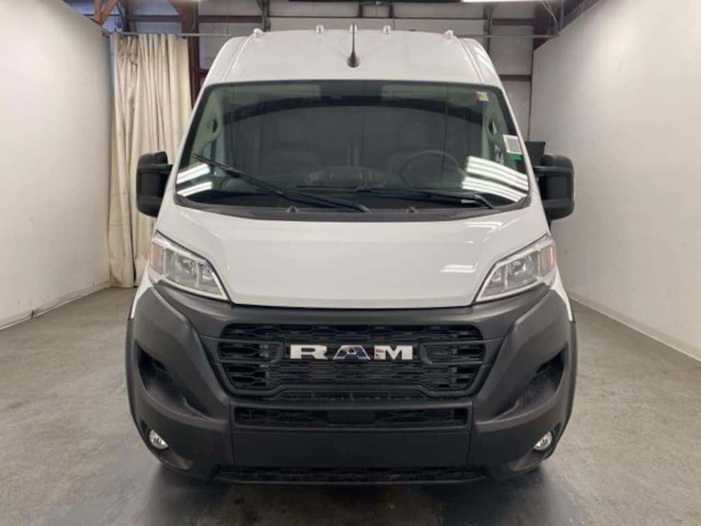 New 2026 Ram ProMaster PROMASTER 1500 TRADESMAN CARGO VAN HIGH ROOF 136' Cargo Van