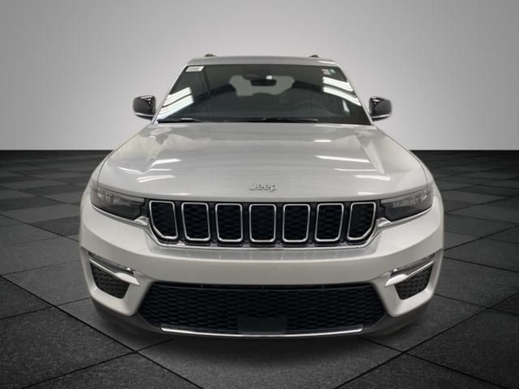 New 2025 Jeep Grand Cherokee LIMITED 4X4 Sport Utility