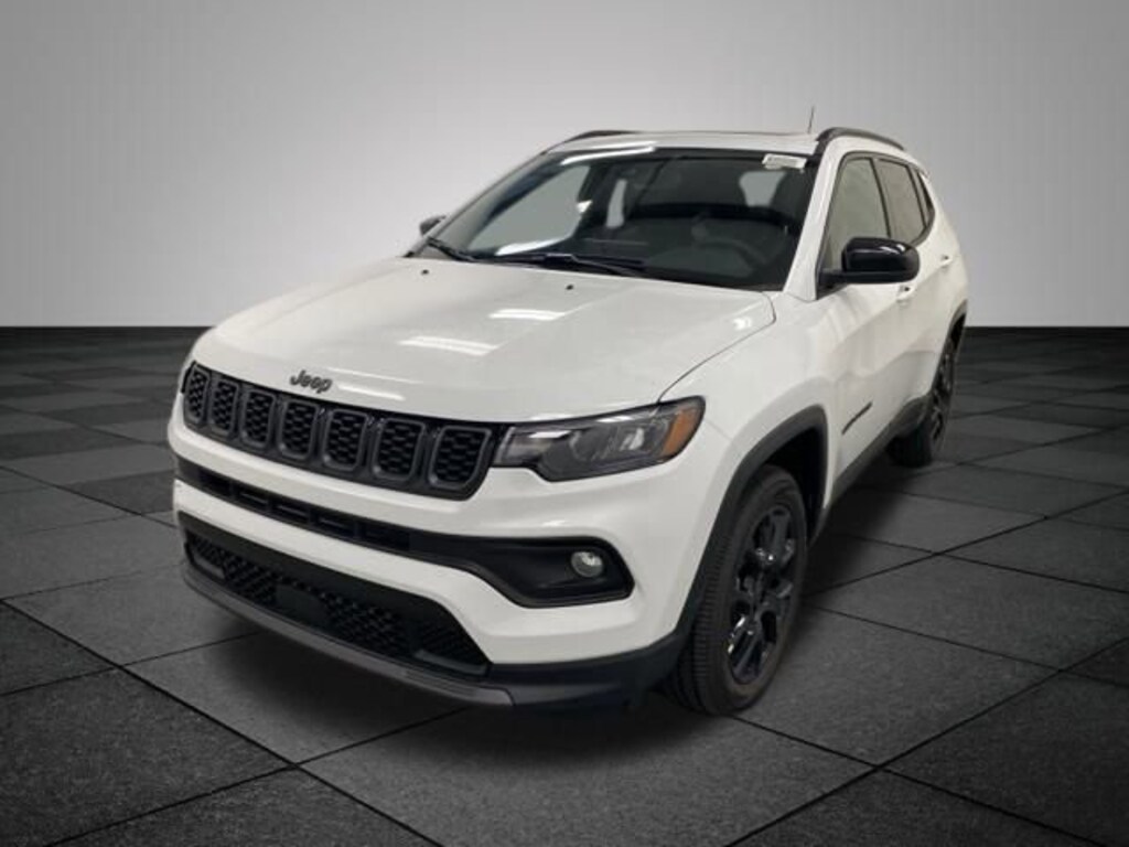 Used 2025 Jeep Compass Latitude SUV