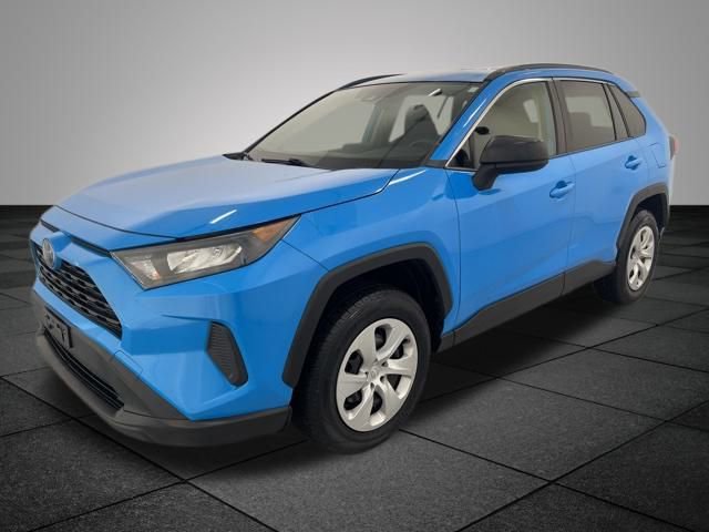 2019 Toyota RAV4 LE photo 2