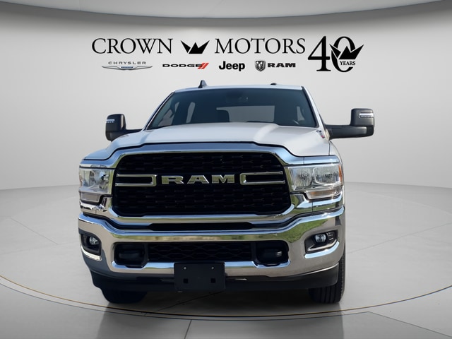3C6UR5DJ7RG341886