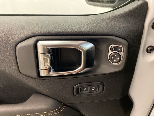 2026 Jeep Wrangler 4-Door Sahara - Photo 17