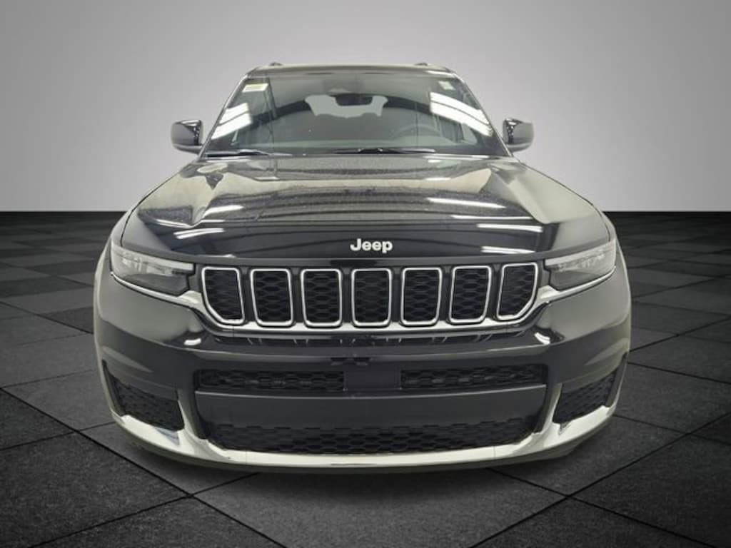 Used 2025 Jeep Grand Cherokee L Laredo X SUV
